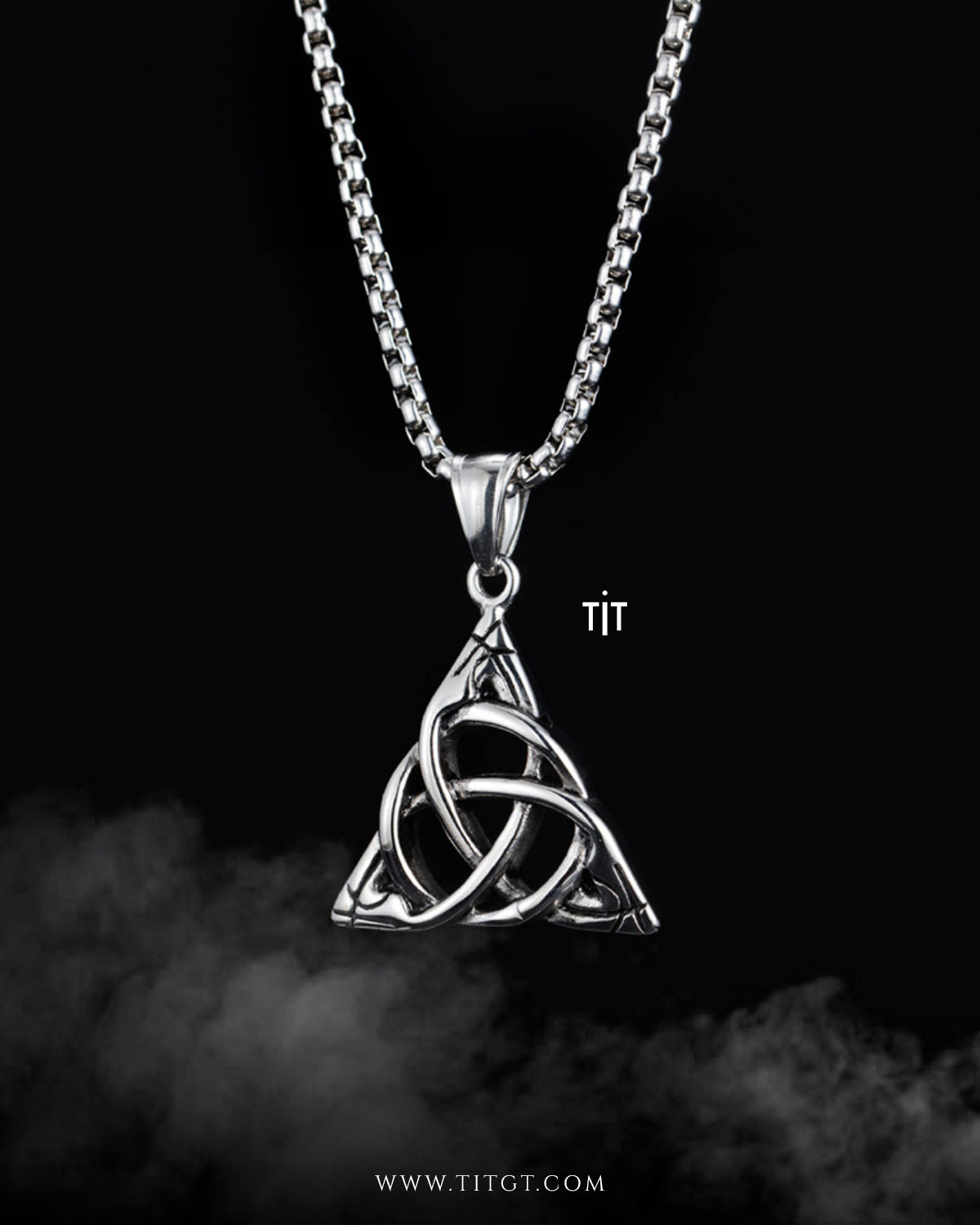 Collar Triqueta Silver