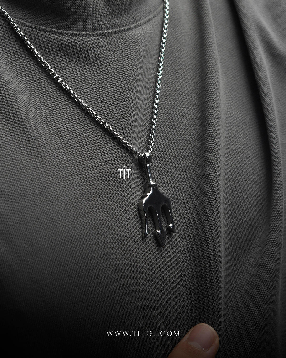 Collar Tridente Plateada