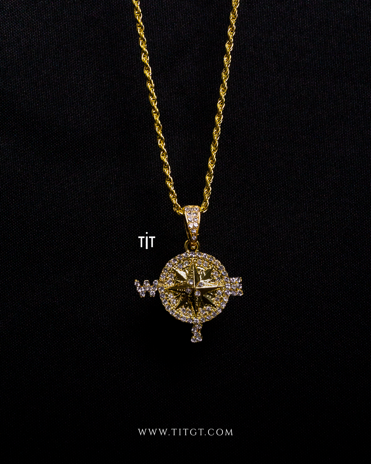 Collar Brújula con Diamantes Silver and Gold